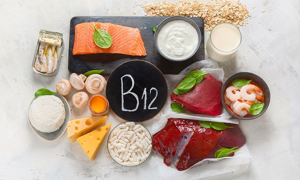 Vitamina B12 bassa: cosa mangiare, alimenti e rimedi